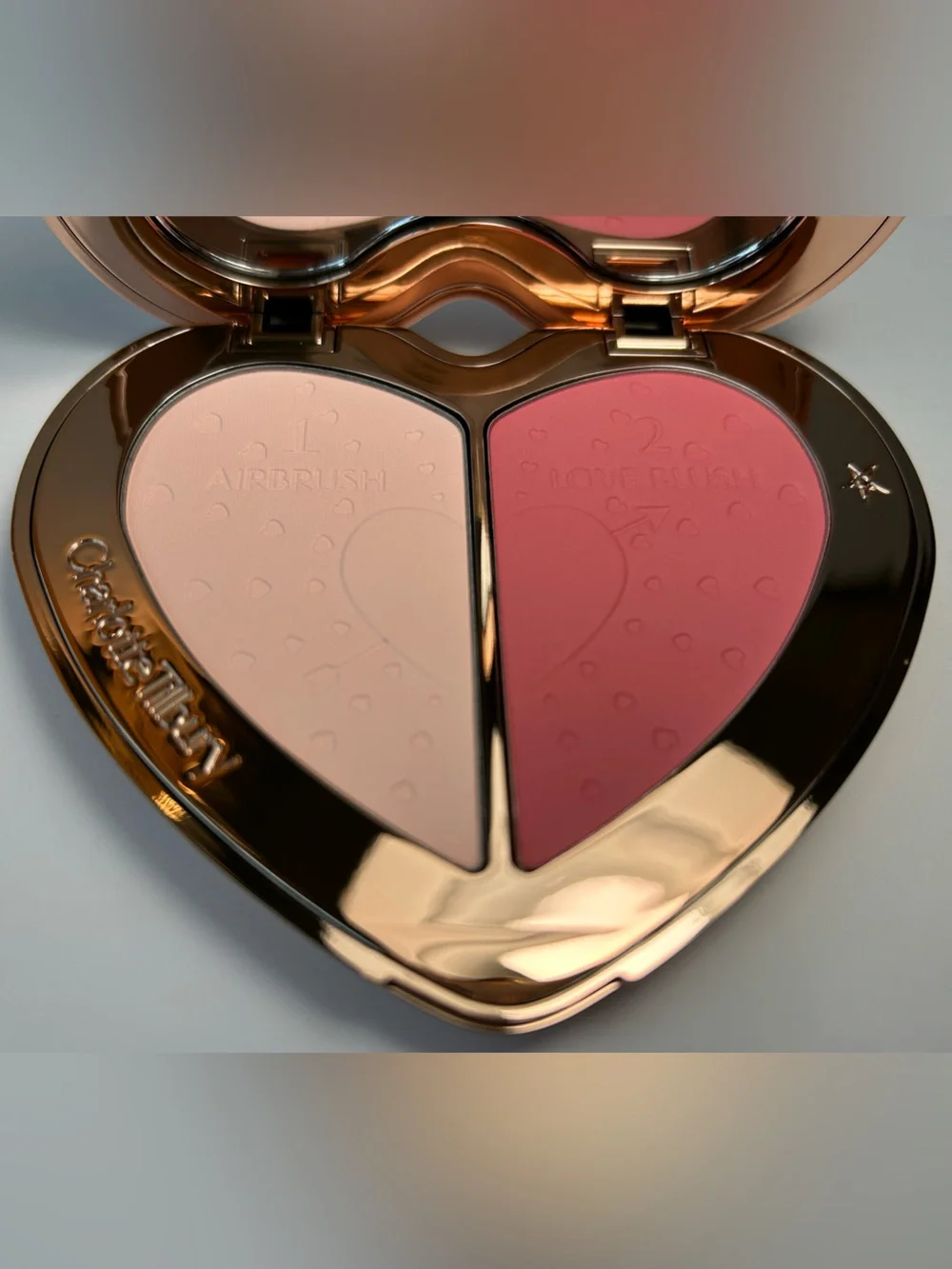 Charlotte Tilbury •brand new